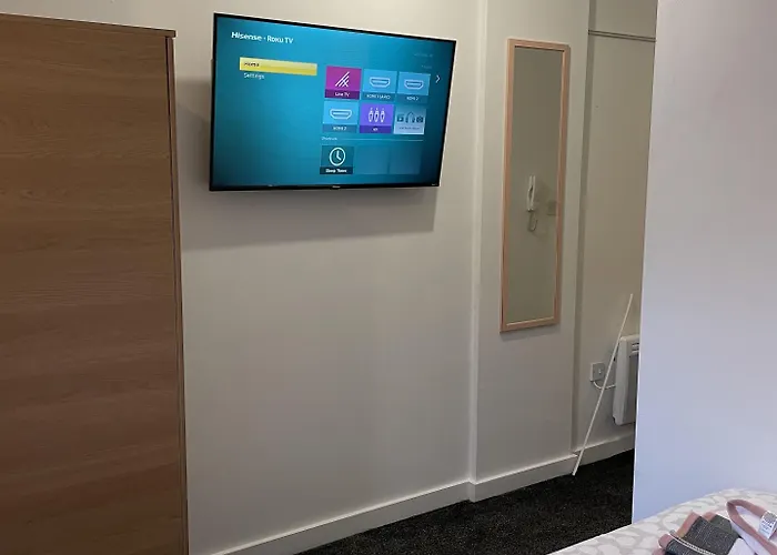 Bv Comfy Budget At Quebec Street