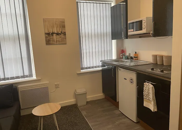 Bv Comfy Budget At Quebec Street